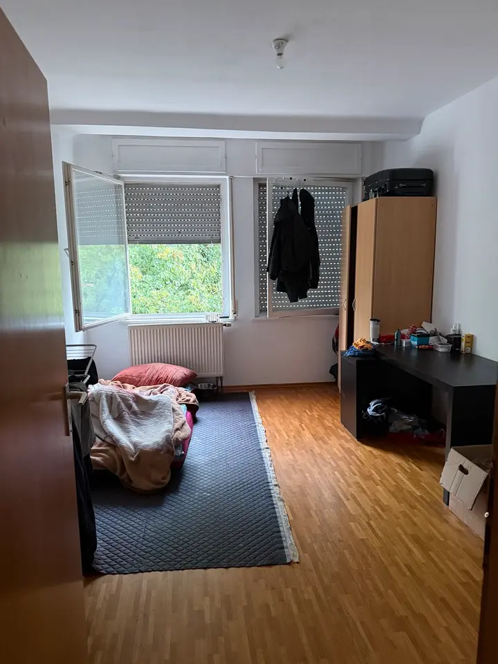 WG-Zimmer mit 15 m² in Stuttgart – Bild 1