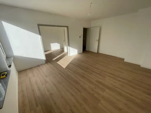 3 Zimmer Wohnung mit 77 m² in Wuppertal – Bild 2