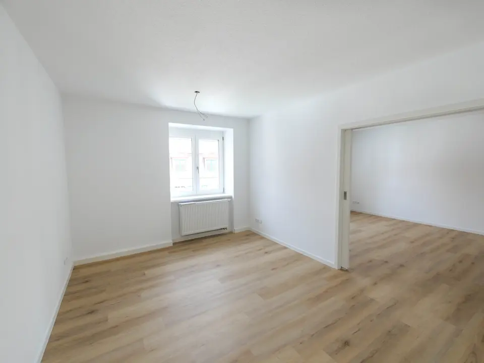 3 Zimmer Wohnung mit 85 m² in Würzburg – Bild 2