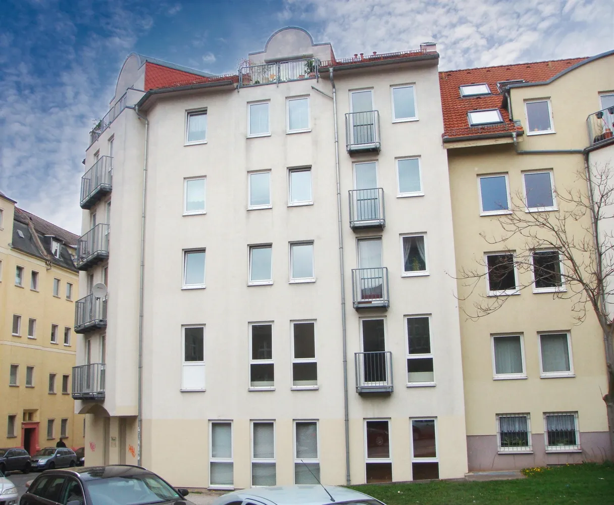 2 Zimmer Wohnung mit 71 m² in Halle (Saale) – Bild 1