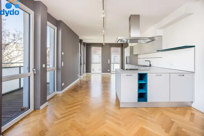 6 Zimmer Wohnung mit 172 m² in Berlin – Bild 2