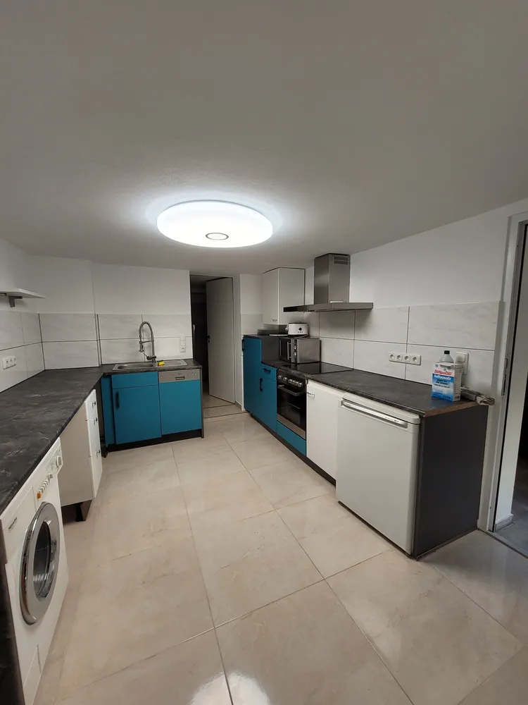 2 Zimmer Wohnung mit 55 m² in Hürth – Bild 2