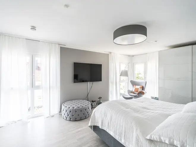 8 Zimmer Haus mit 250 m² in Wiesbaden – Bild 10