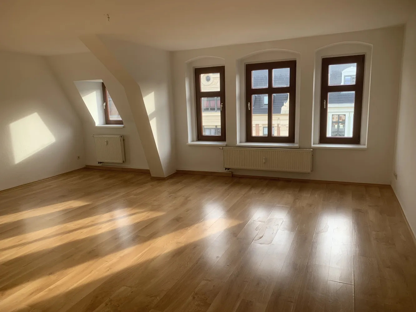 3 Zimmer Wohnung mit 104 m² in Görlitz – Bild 1