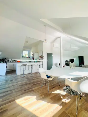 4 Zimmer Wohnung mit 118 m² in Stuttgart – Bild 6
