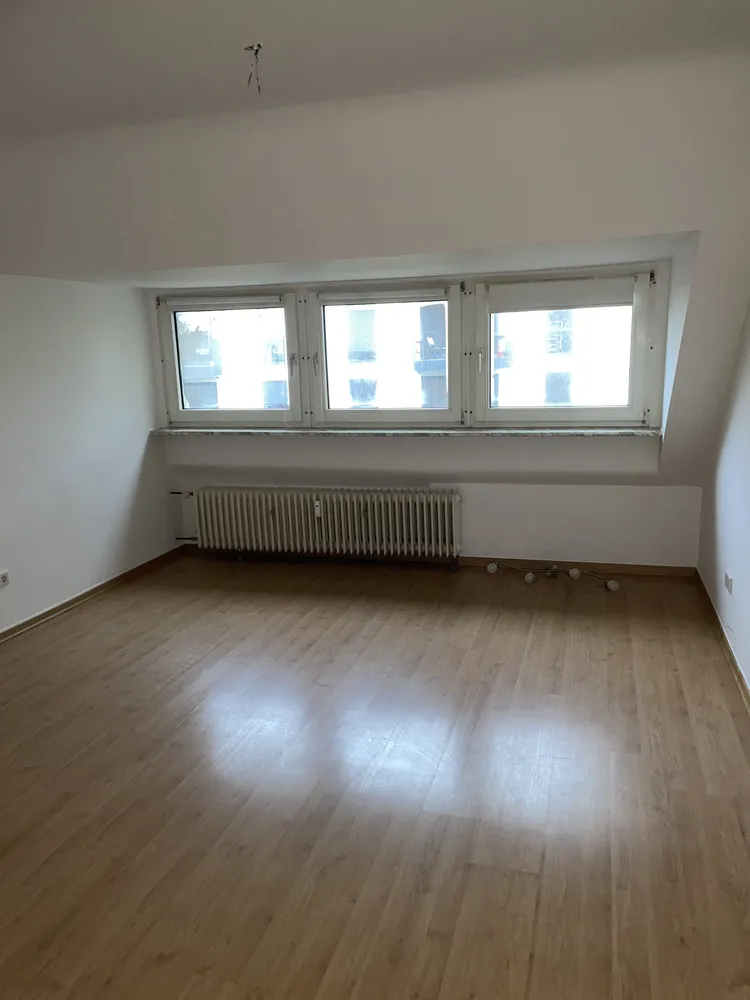 3 Zimmer Wohnung mit 57 m² in Neuss – Bild 1