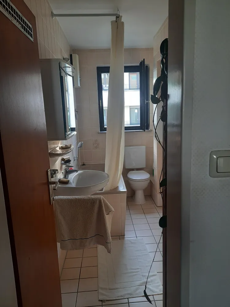 2 room apartment with 60 m² in Frankfurt am Main – Photo 6
