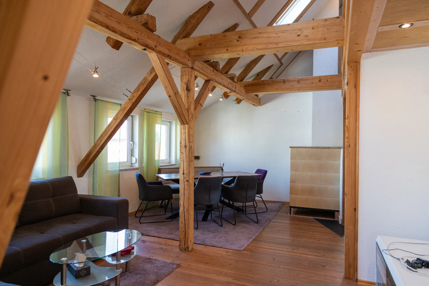 5 Zimmer Wohnung mit 108 m² in Stuttgart – Bild 3