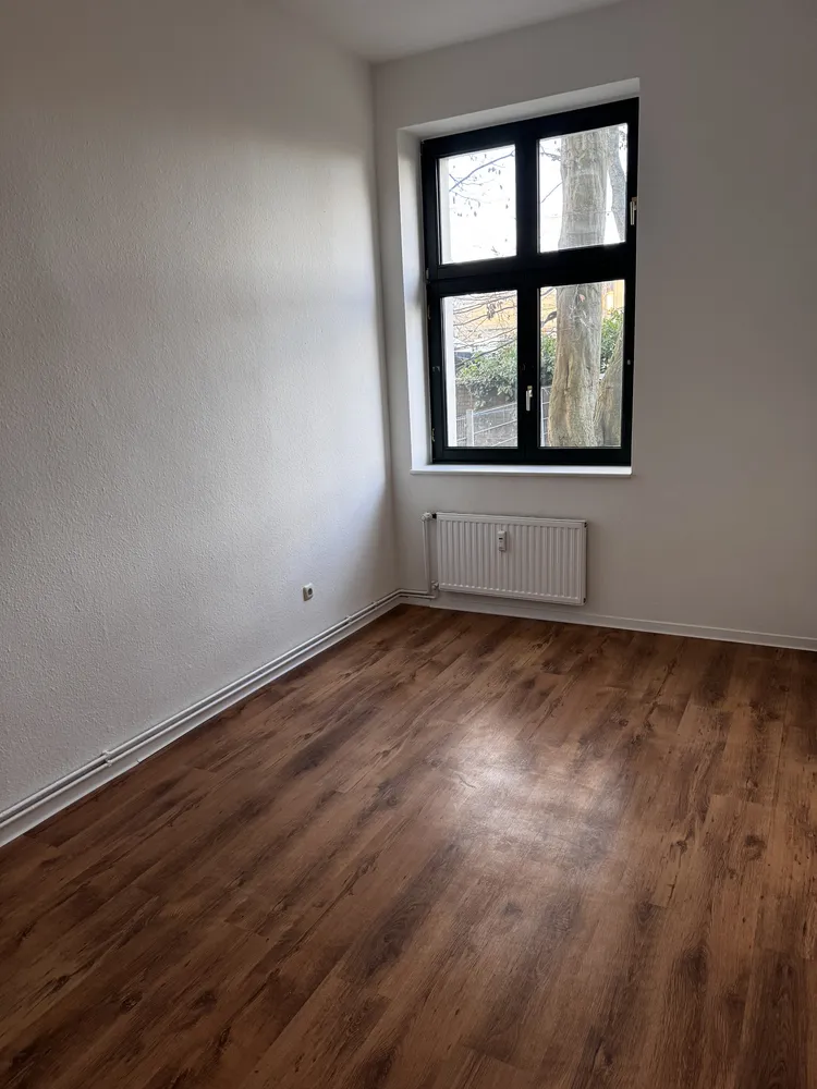 2 Zimmer Wohnung mit 39 m² in Krefeld – Bild 2