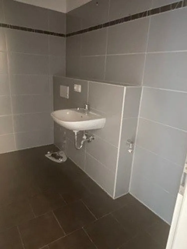 4 Zimmer Wohnung mit 109 m² in Halle (Saale) – Bild 4