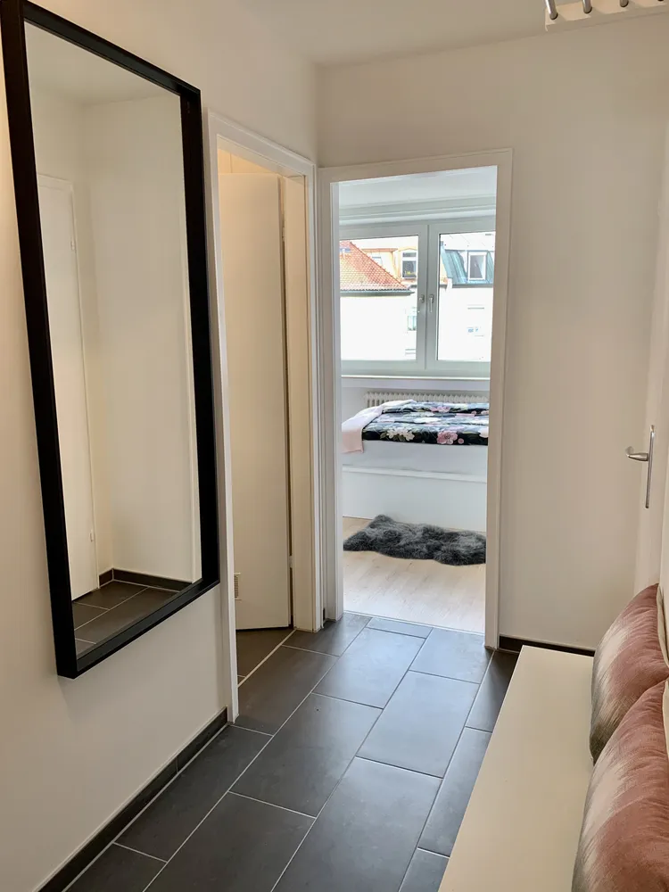2 Zimmer Wohnung mit 52 m² in München – Bild 4
