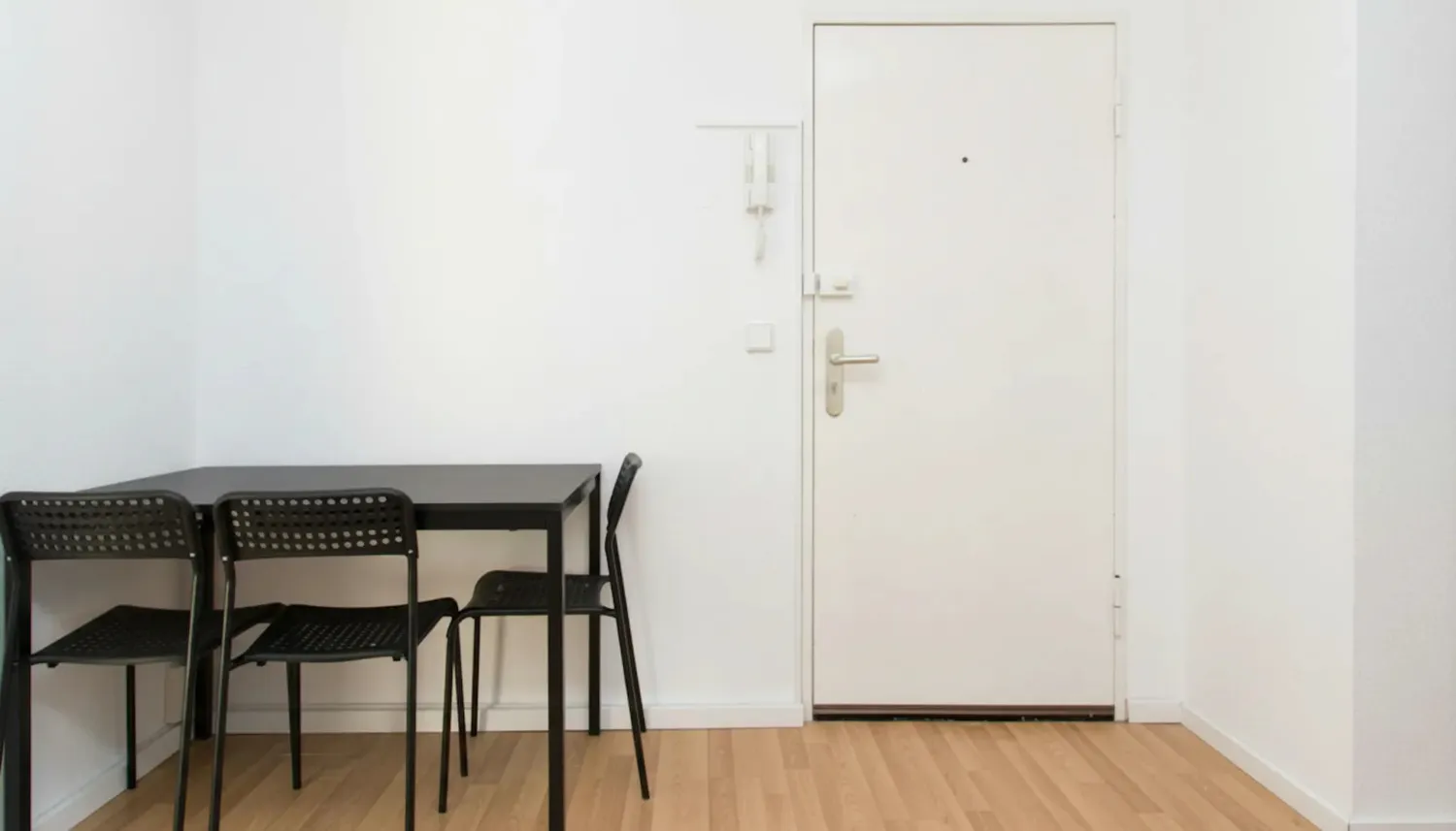 Shared room with 15 m² in Berlin – Photo 8