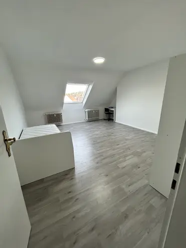 3 Zimmer Wohnung mit 68 m² in Stuttgart – Bild 1