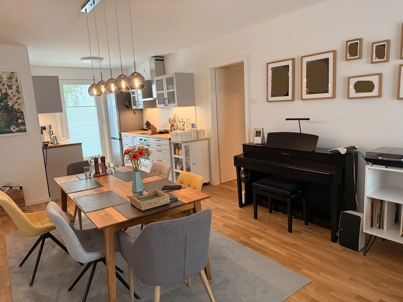 4 Zimmer Wohnung mit 102 m² in München – Bild 3