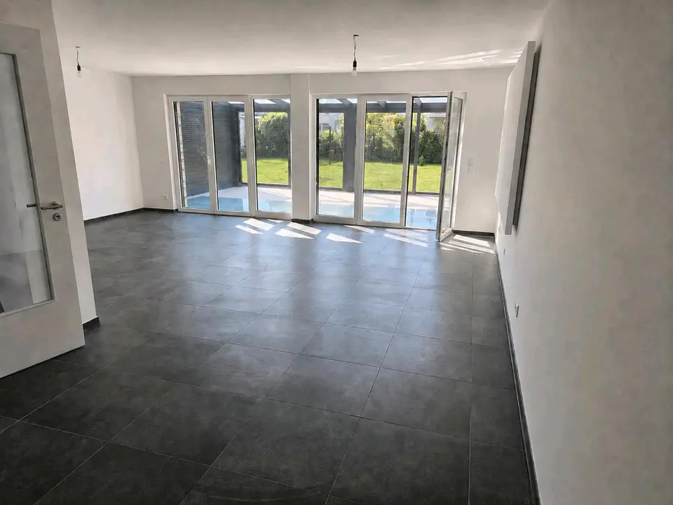 6 Zimmer Haus mit 125 m² in Bergisch Gladbach – Bild 1