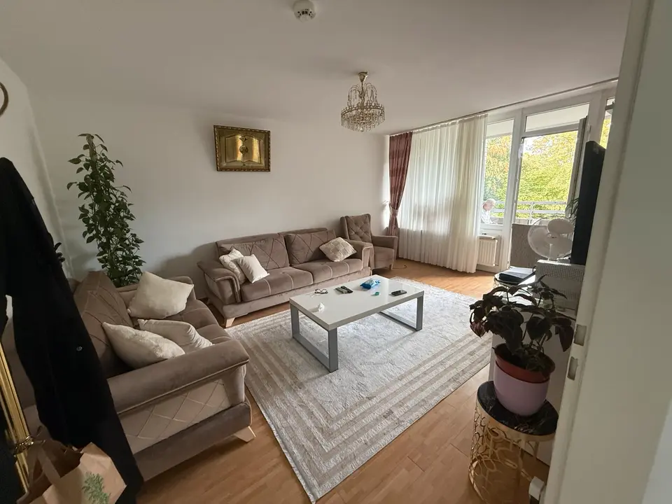 4 Zimmer Wohnung mit 75 m² in Mönchengladbach – Bild 2