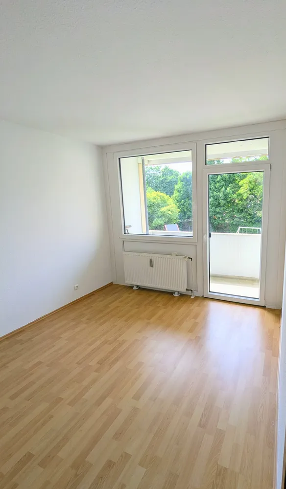2 room apartment with 58 m² in Hanover – Photo 3