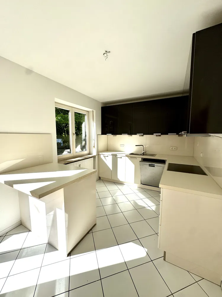 4 Zimmer Wohnung mit 174 m² in München – Bild 10