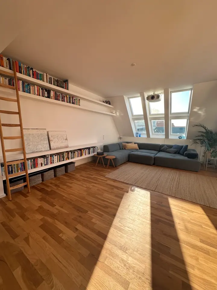 3 Zimmer Wohnung mit 144 m² in Berlin – Bild 1
