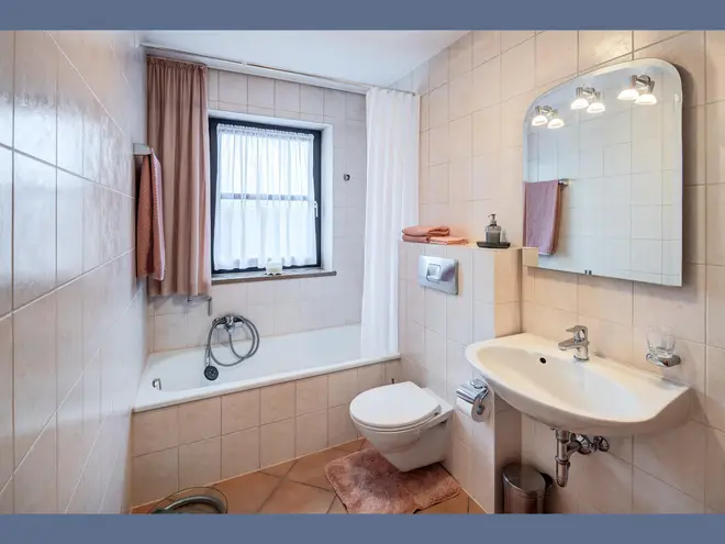 4 Zimmer Wohnung mit 80 m² in München – Bild 9