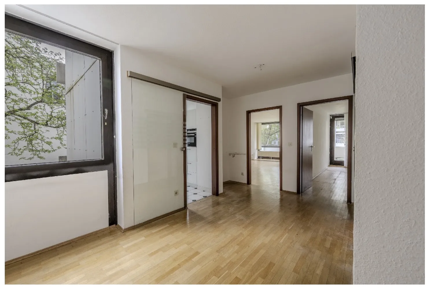 2 room apartment with 79 m² in Munich – Photo 4