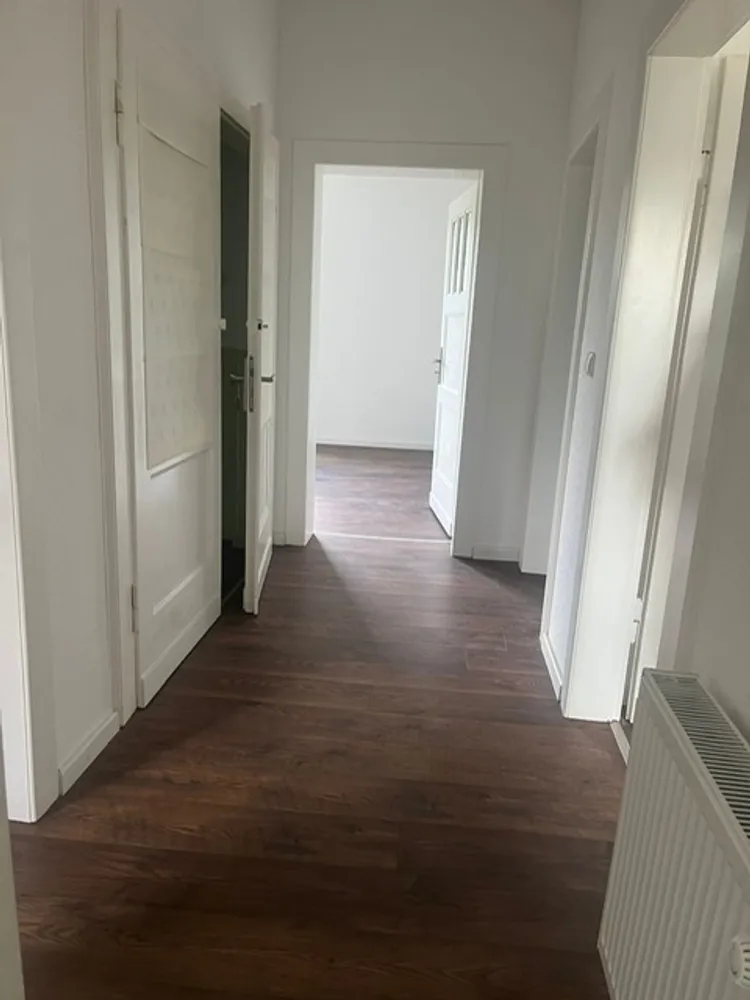 4 Zimmer Wohnung mit 72 m² in Duisburg – Bild 2