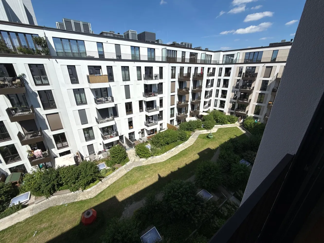 2 Zimmer Wohnung mit 61 m² in Berlin – Bild 7