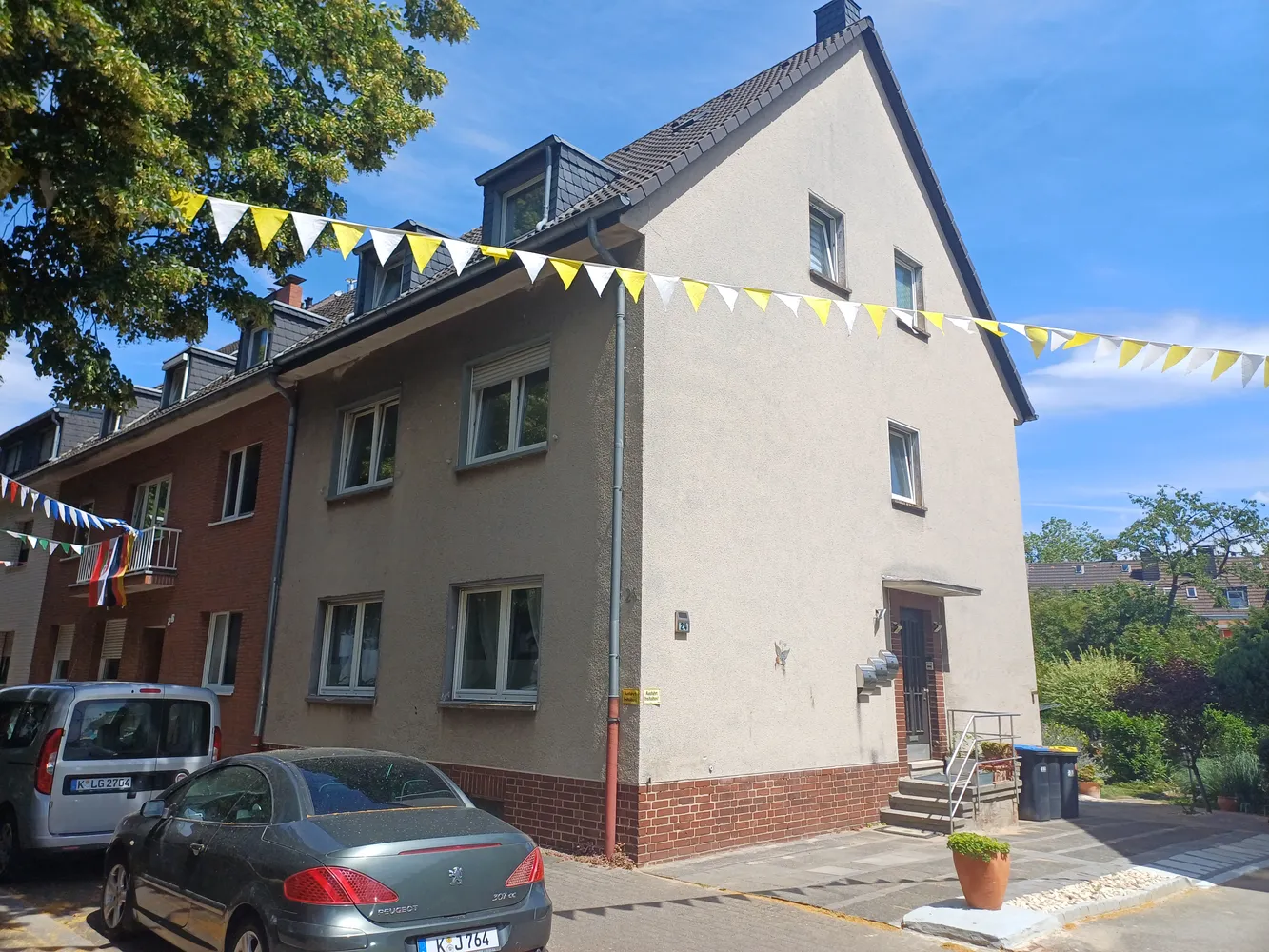 3 Zimmer Wohnung mit 65 m² in Köln – Bild 1