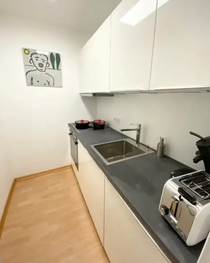2 room apartment with 42 m² in Munich – Photo 3