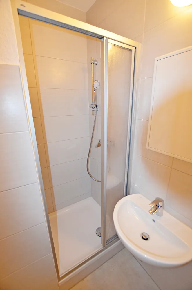 2 Zimmer Wohnung mit 42 m² in Sangerhausen – Bild 2