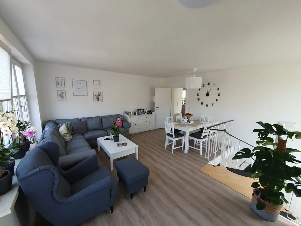 5 Zimmer Wohnung mit 110 m² in Eisenach – Bild 2