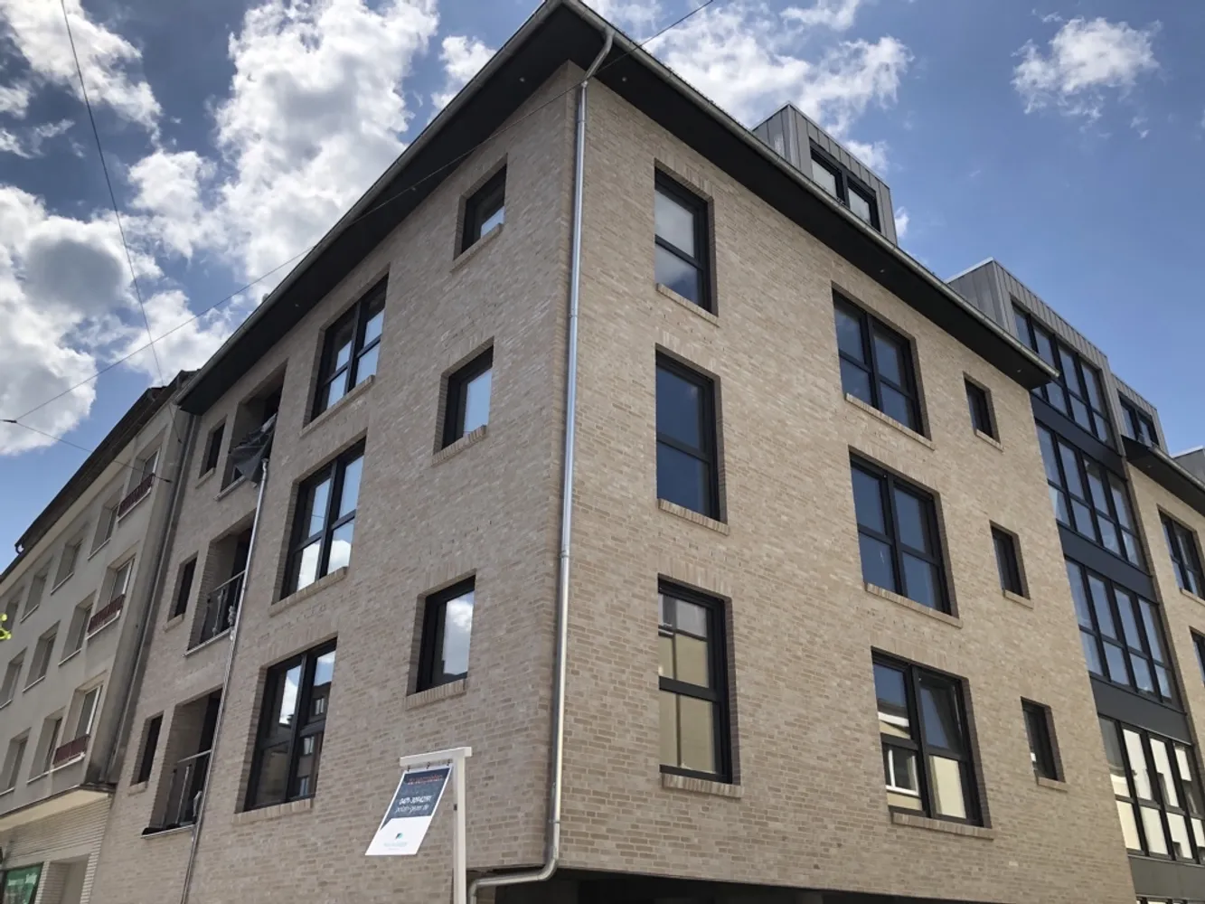 2 Zimmer Wohnung mit 77 m² in Bremerhaven – Bild 2