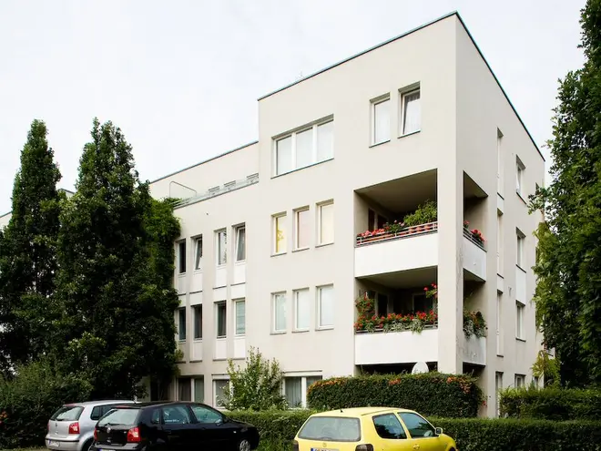 3 Zimmer Wohnung mit 81 m² in Berlin – Bild 2