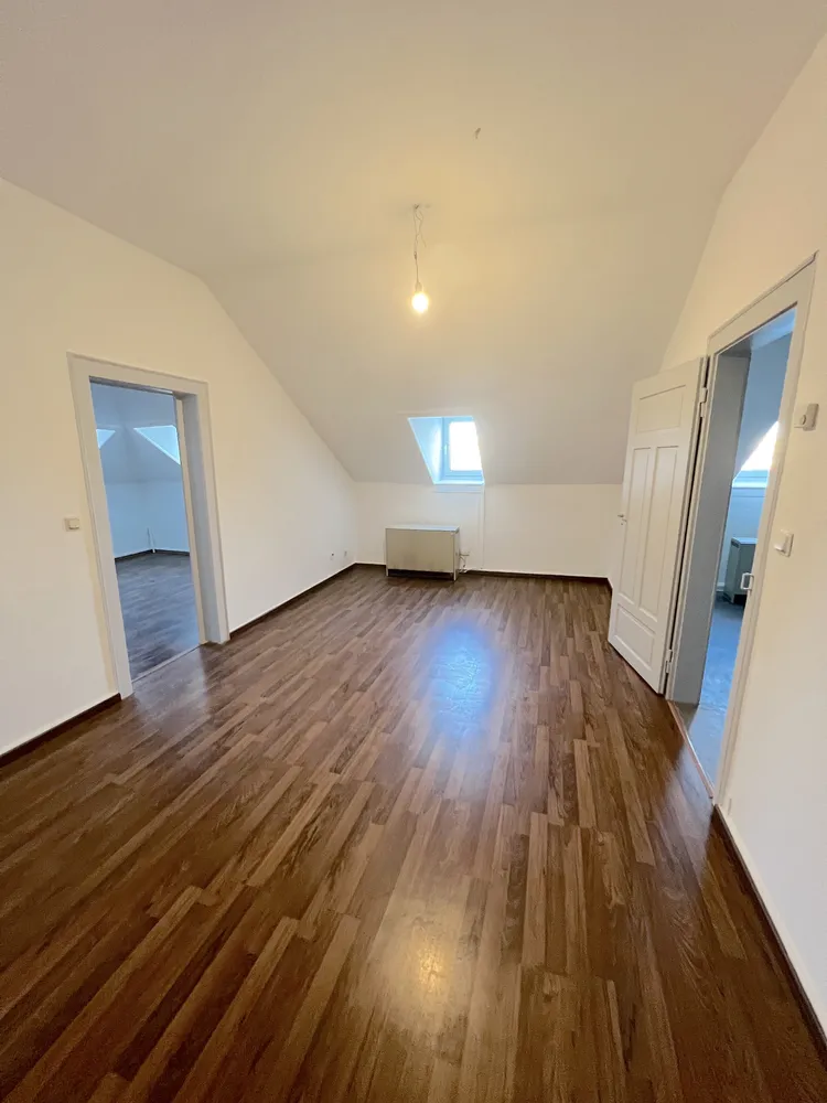 2 Zimmer Wohnung mit 64 m² in Wiesbaden – Bild 1