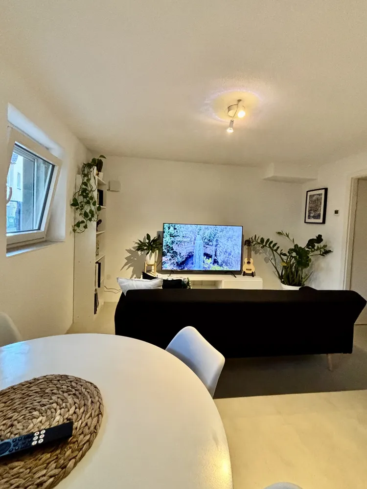 2 Zimmer Wohnung mit 35 m² in Stuttgart – Bild 2