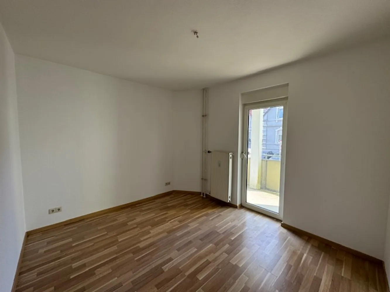 2 room apartment with 50 m² in Pirmasens – Photo 2