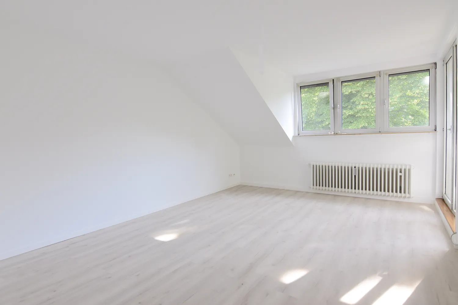 2 Zimmer Wohnung mit 52 m² in Krefeld – Bild 2