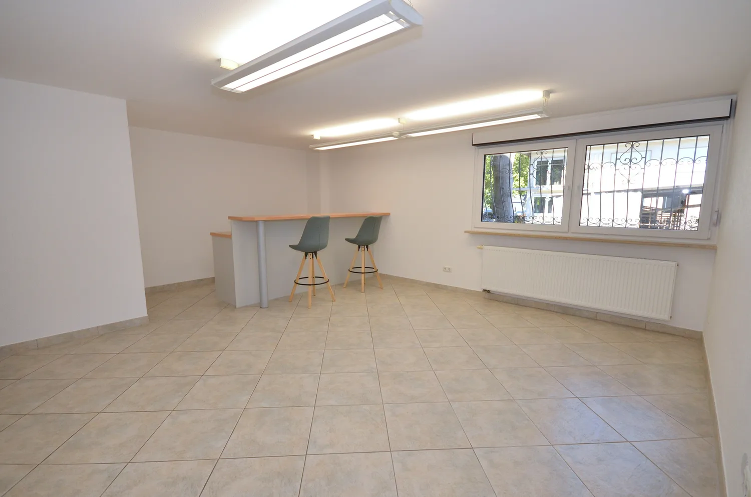 11 room house with 218 m² in Neu-Isenburg – Photo 9