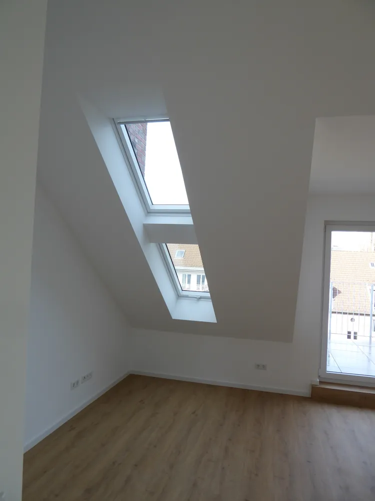2 Zimmer Wohnung mit 77 m² in Düsseldorf – Bild 5