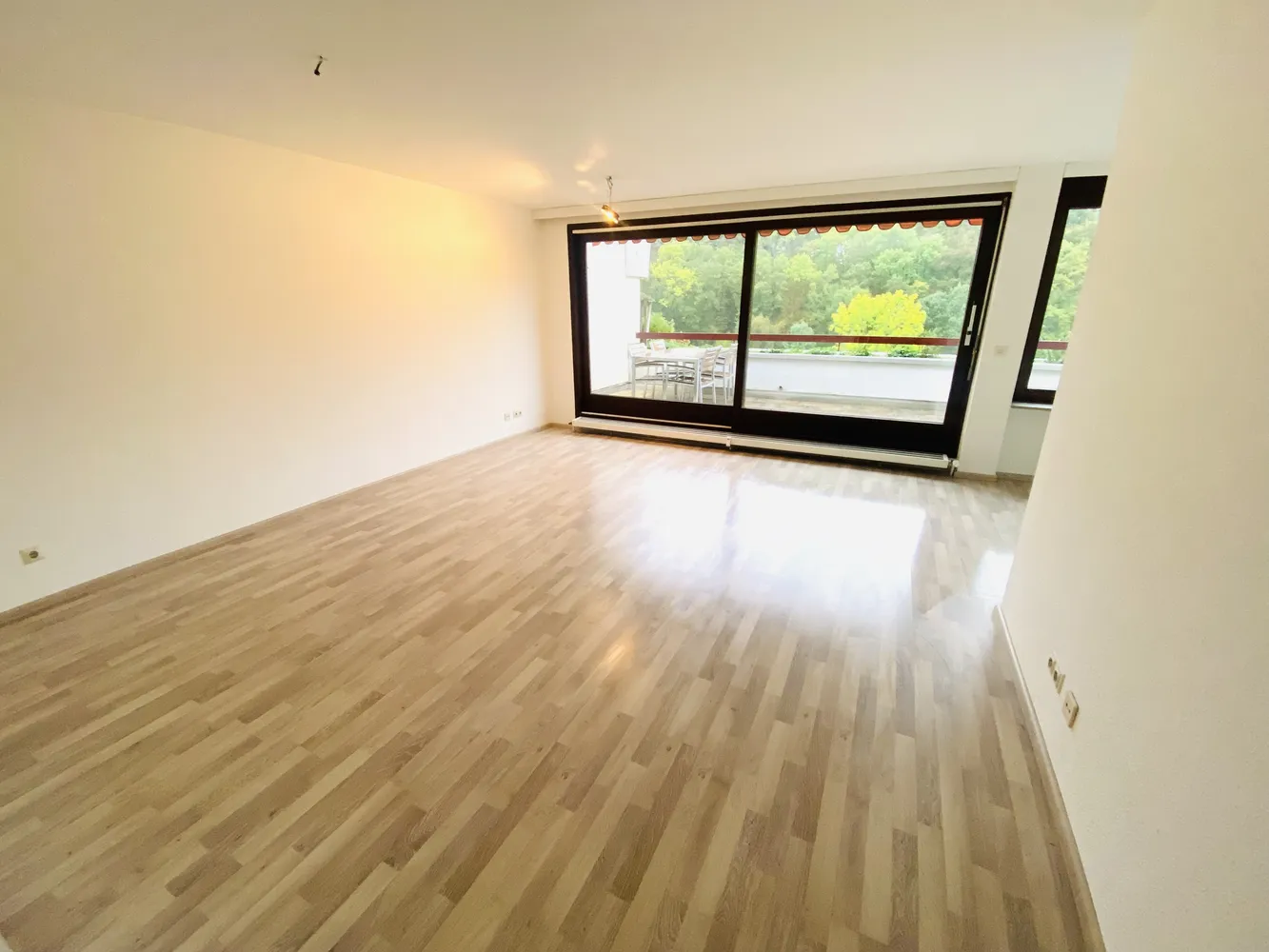 4 Zimmer Wohnung mit 110 m² in Stuttgart – Bild 2