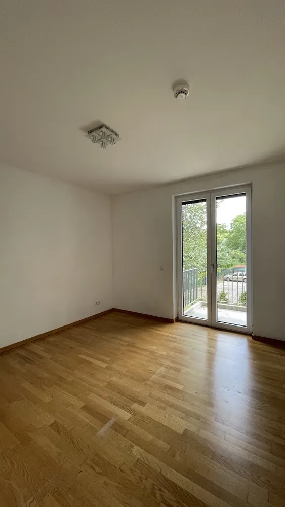 2 Zimmer Wohnung mit 67 m² in Berlin – Bild 2