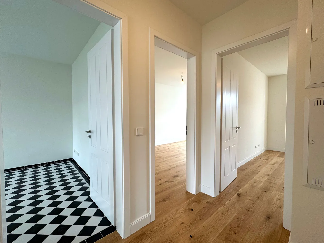 2 Zimmer Wohnung mit 66 m² in Hamburg – Bild 2
