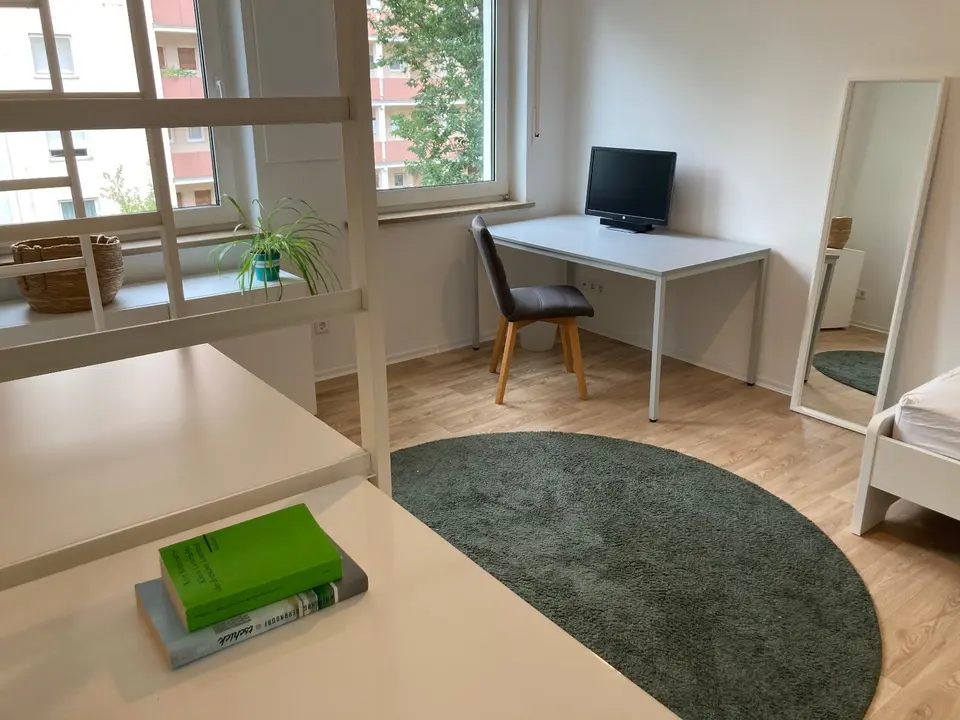 WG-Zimmer mit 67 m² in Nürnberg – Bild 2
