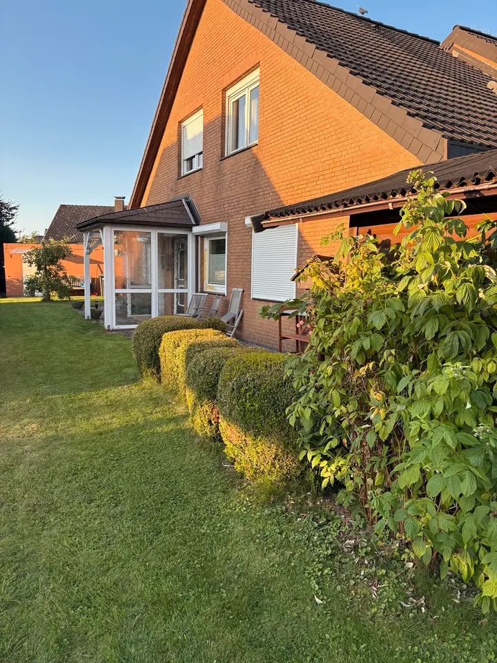 WG-Zimmer mit 107 m² in Buxtehude – Bild 1