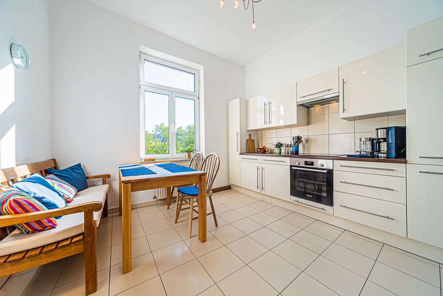 2 room apartment with 65 m² in Frankfurt am Main – Photo 3