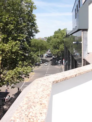 2 Zimmer Wohnung mit 95 m² in Düsseldorf – Bild 6