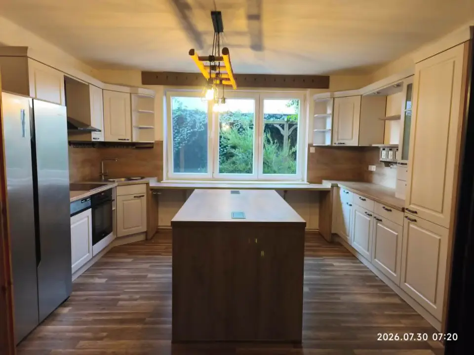 6 Zimmer Haus mit 180 m² in Papenburg – Bild 1