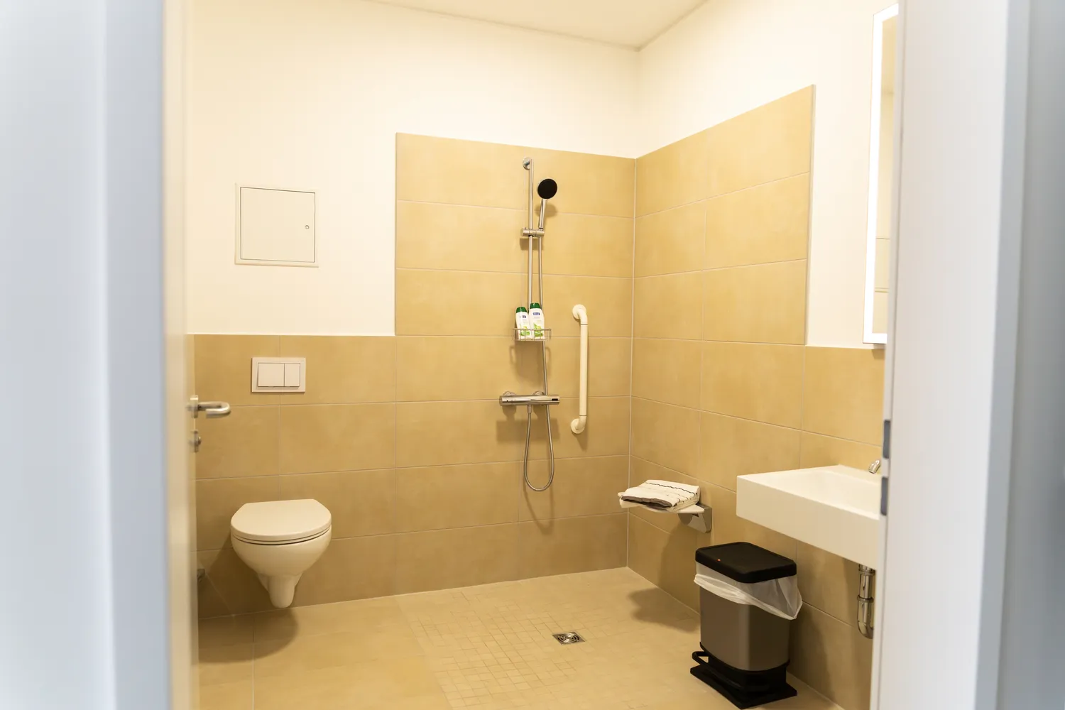 1 Zimmer Wohnung mit 33 m² in Cottbus – Bild 2