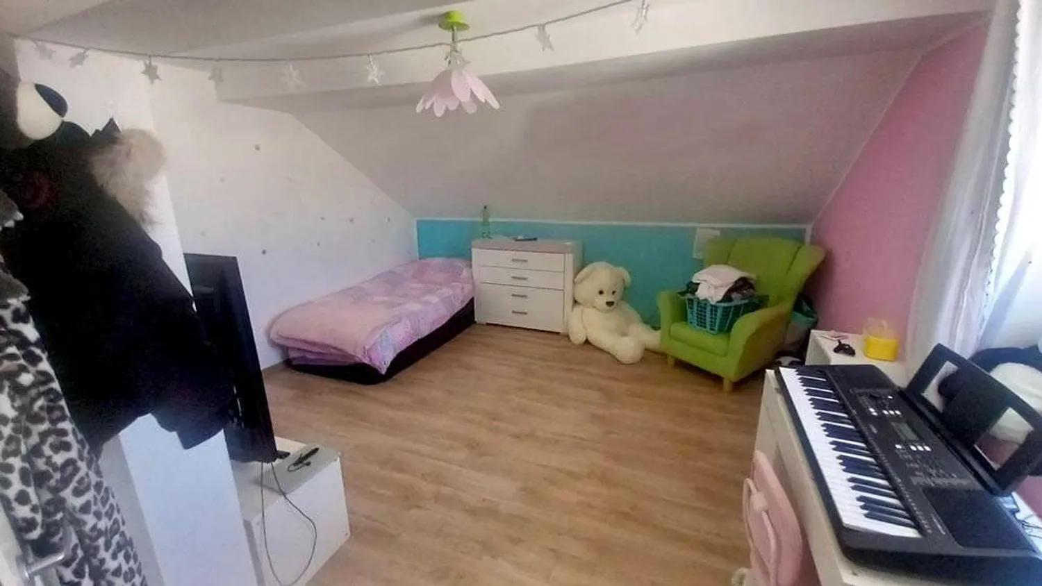 5 Zimmer Wohnung mit 169 m² in Solingen – Bild 8
