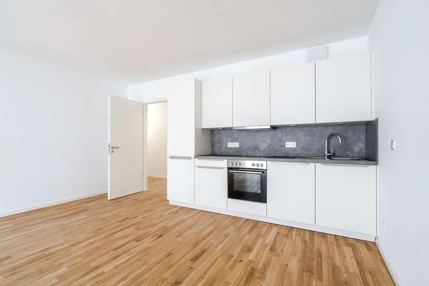 2 Zimmer Wohnung mit 70 m² in Frankfurt am Main – Bild 3
